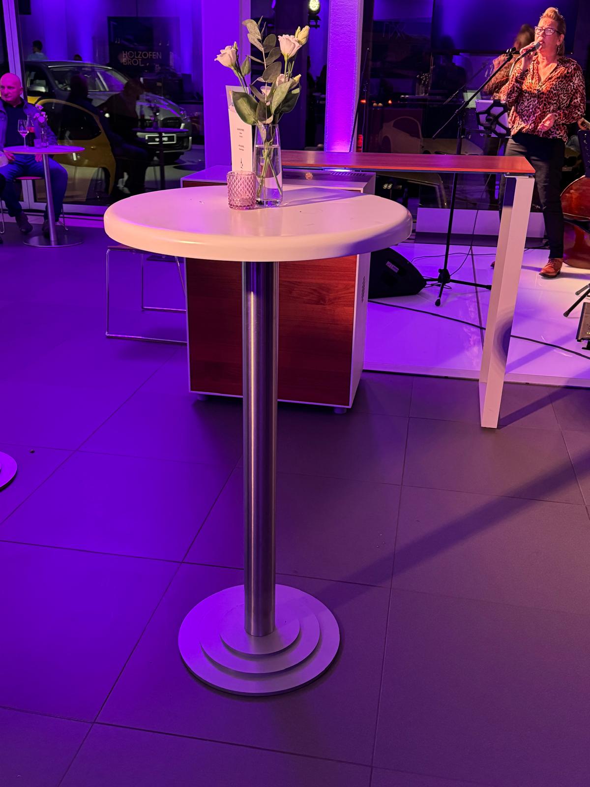 Stehtisch mit Rundsockel, Höhe: 1,10m, rund, weiß: "ADAM" Platte 0,80m; "GALA" Platte 0,60 cm. – Bild 8